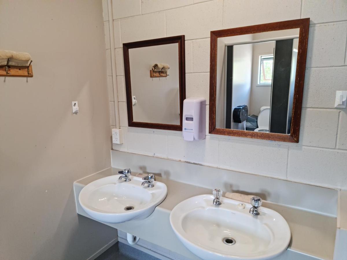 Seabreeze Holiday Park Hotwater Beach Экстерьер фото